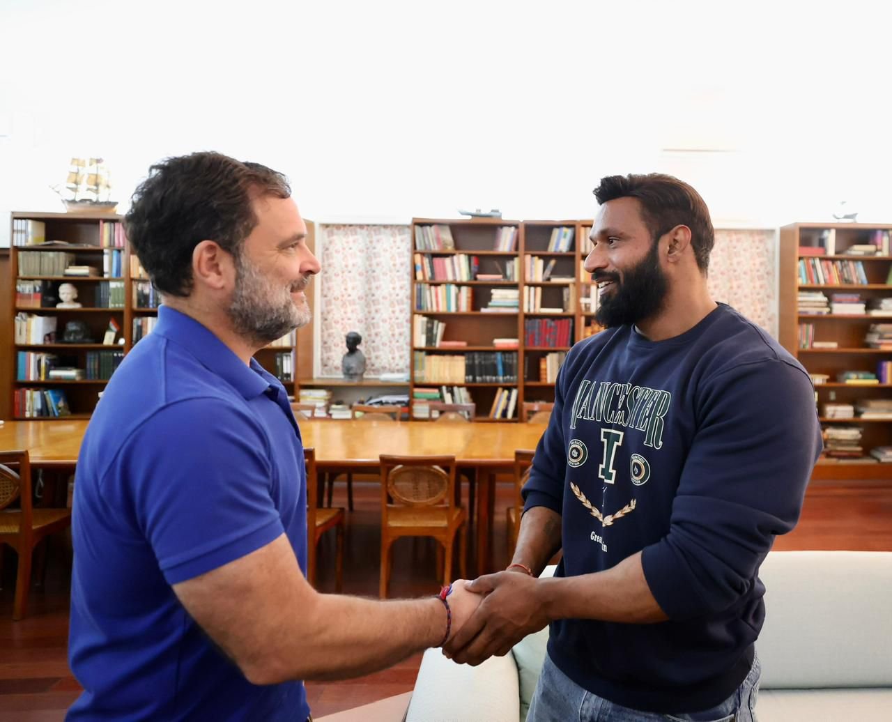 कोटद्वार के दीपक कुमार की राहुल गांधी से मुलाकात