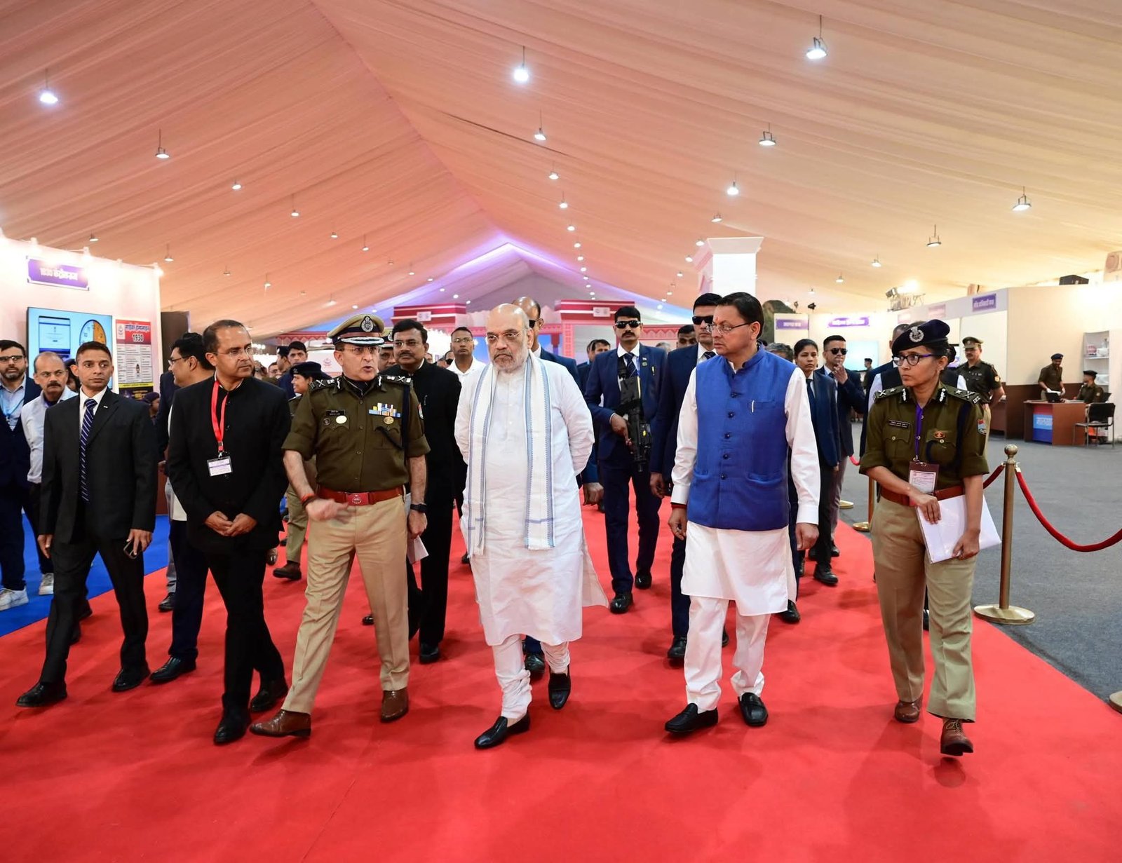 गृह मंत्री ने हरिद्वार में देखी न्याय संहिता पर लगी प्रदर्शनी