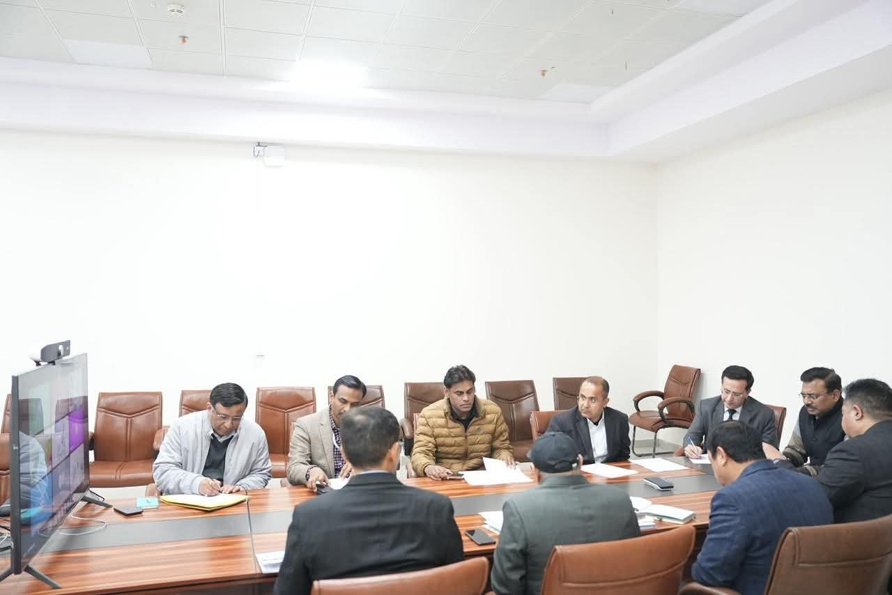 रसोई गैस को लेकर मुख्य सचिव ने की बैठक