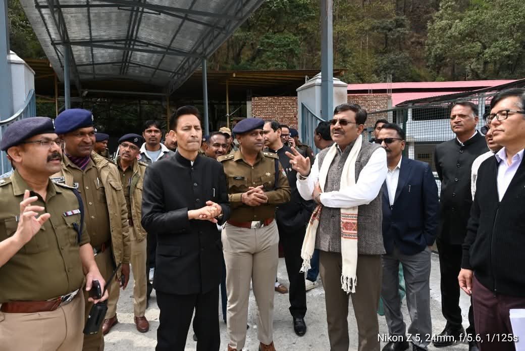 मुख्य सचिव ने कैंची धाम में चल रहे कार्यों का जायजा लिया