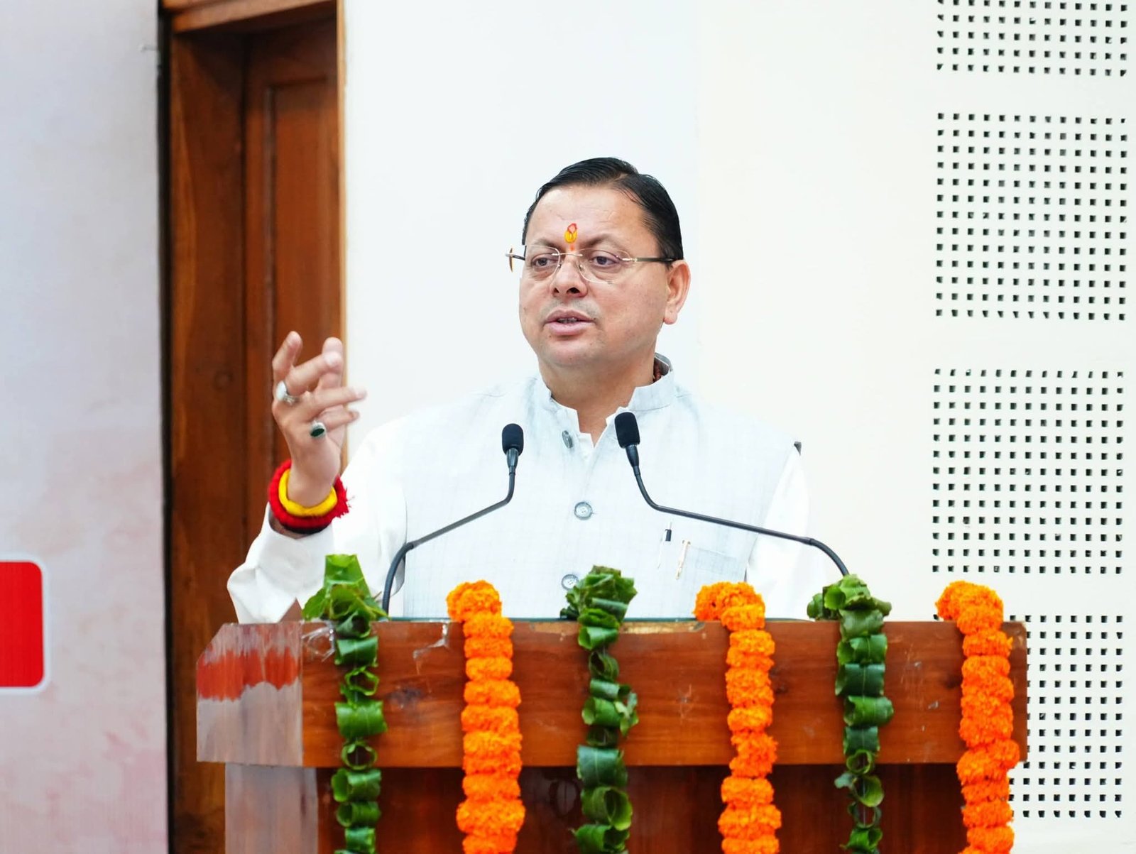 सीएम धामी ने दी चैत्र नवरात्र की शुभकामनाएं