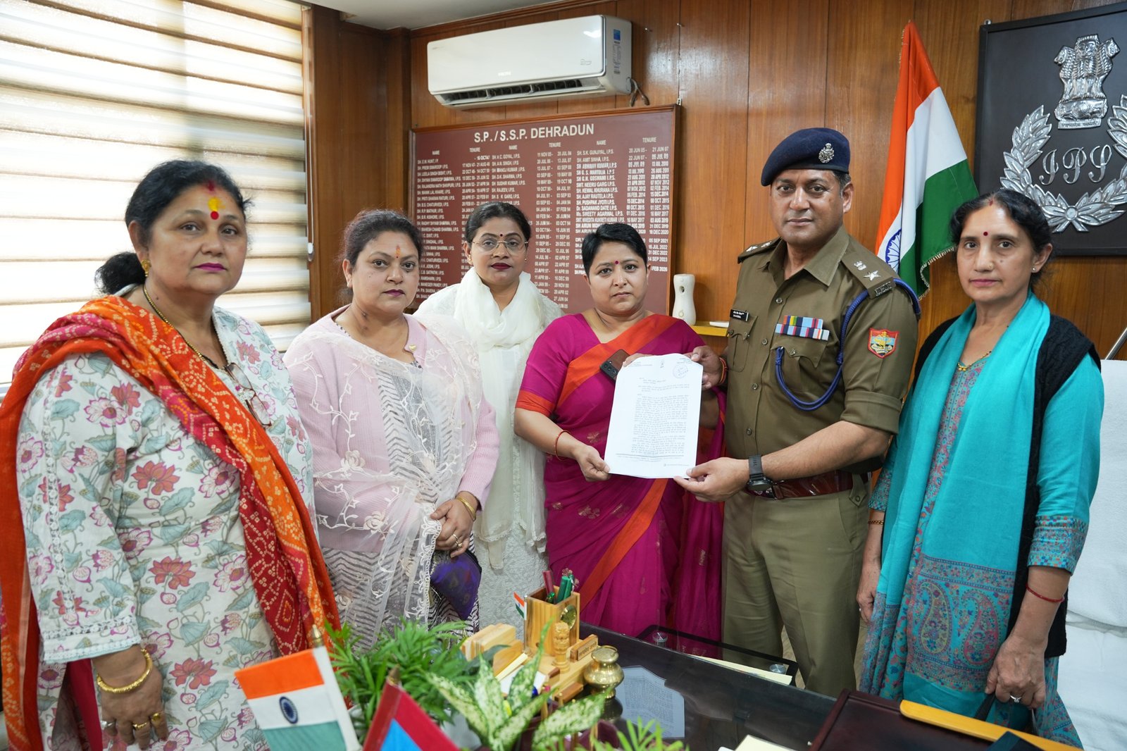 SSP देहरादून से मिला महिला कांग्रेस का प्रतिनिधिमंडल की ये अहम मांग