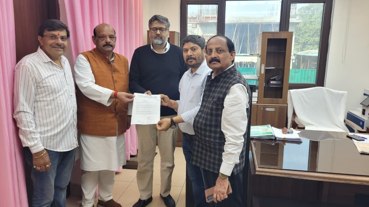 देहरादून में सहकारी बाजार की जमीन का मुद्दा गरमाया, कांग्रेस ने लगाया माफिया के हवाले करने की साज़िश का आरोप