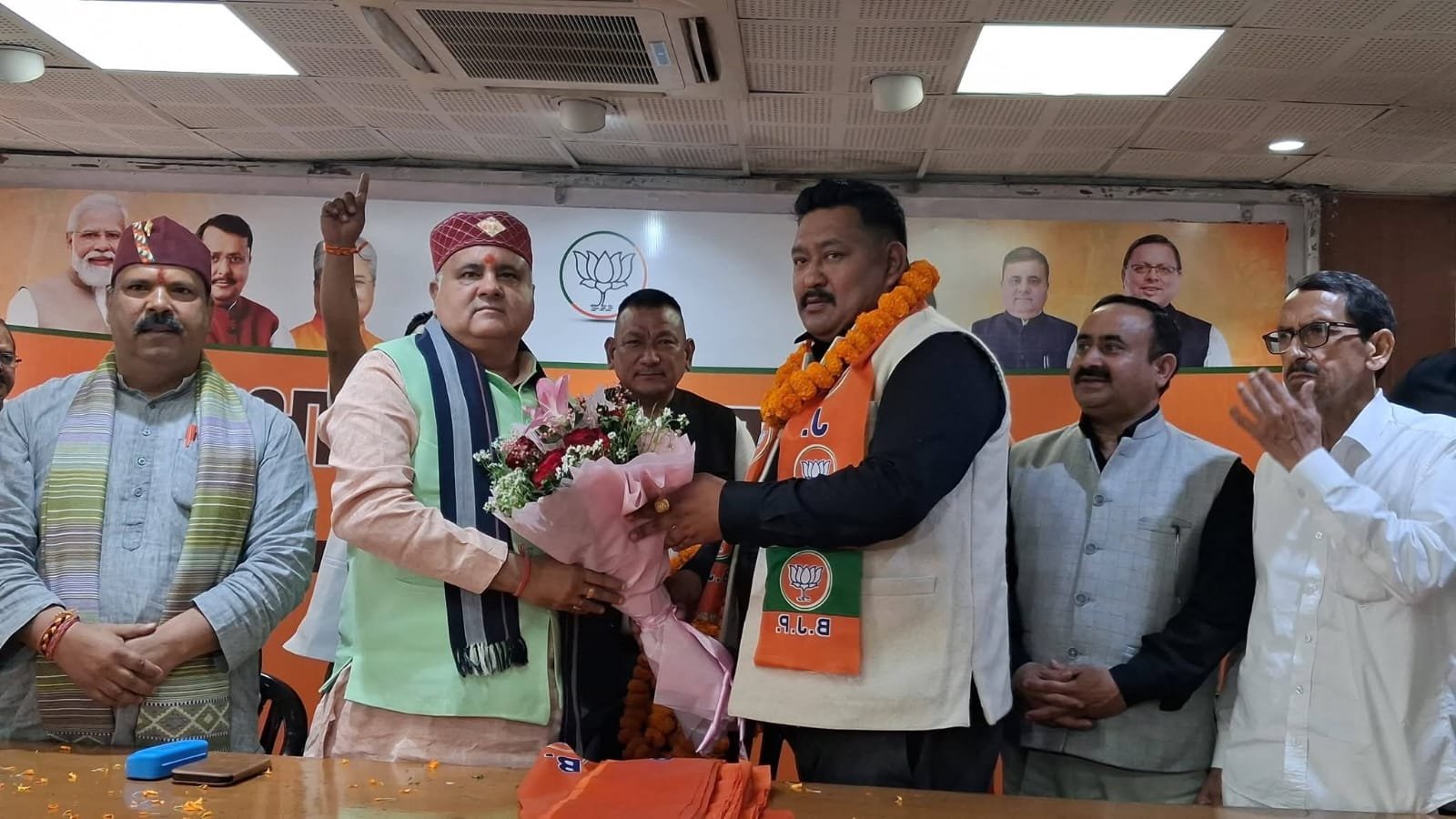 मुनस्यारी नगर पंचायत अध्यक्ष राजेंद्र पांगती बीजेपी में शामिल