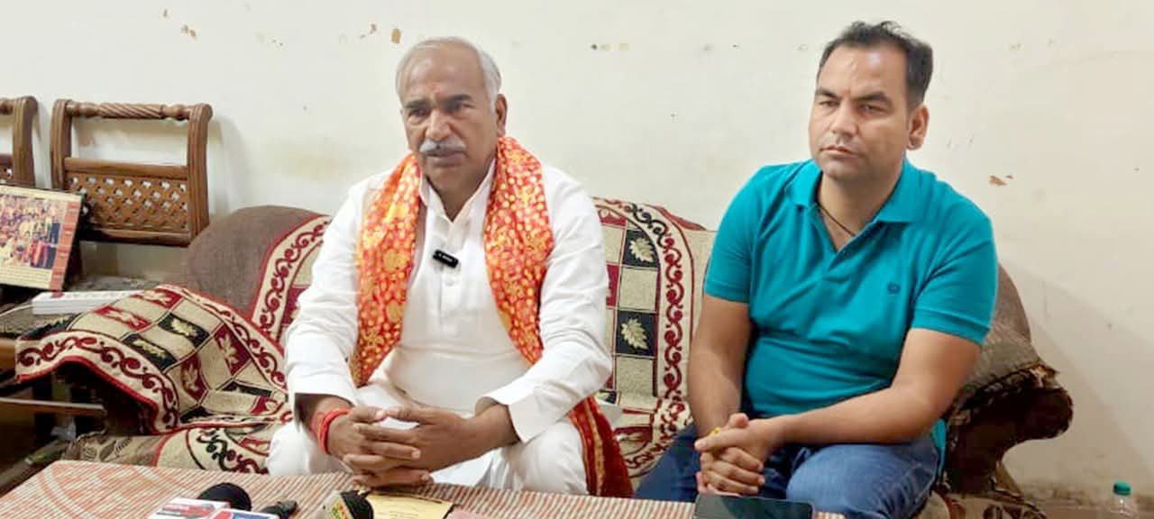 मां पूर्णागिरी के दरबार में बीजेपी विधायक अरविंद पांडे, समाजसेवी दीपक पाठक से भी की मुलाकात