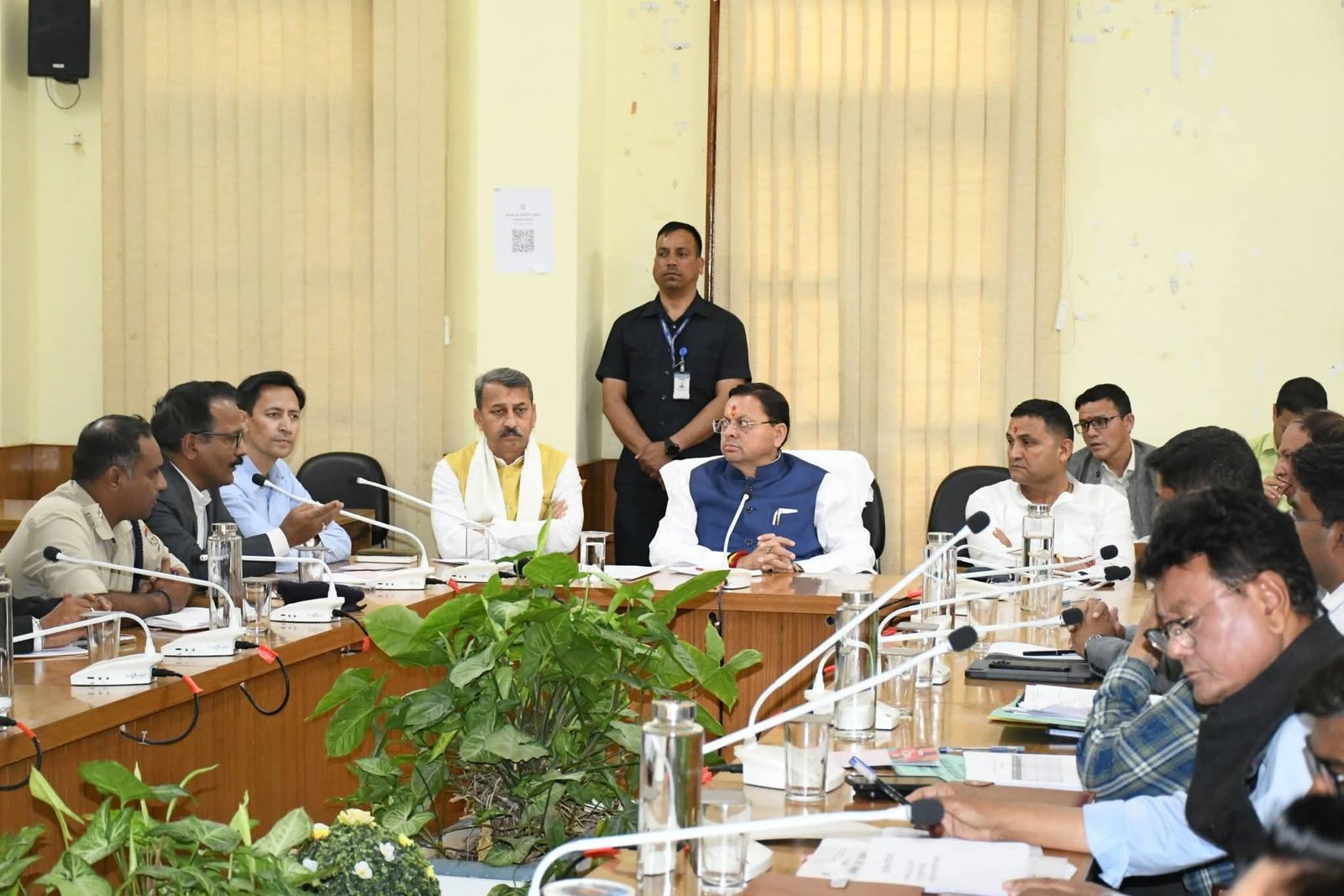 सीएम धामी ने हल्द्वानी में की समीक्षा बैठक