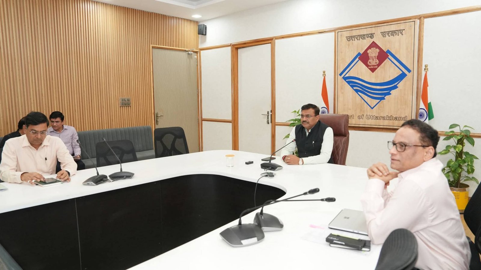 स्कूलों में अब बजानी होगी वाटर बेल, मुख्य सचिव ने दिए निर्देश