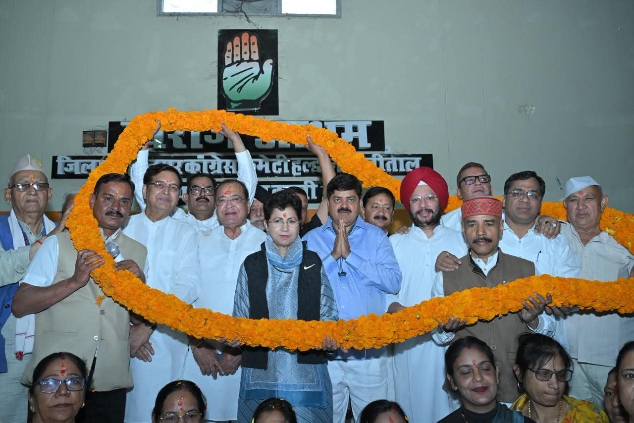 कांग्रेस प्रभारी कुमारी सैलजा की हल्द्वानी में कार्यकर्ताओं के साथ अहम बैठक