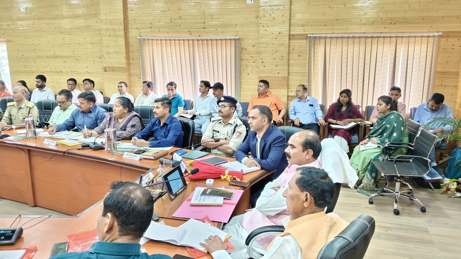 पिथौरागढ़ में दिशा समिति की बैठक, केंद्रीय राज्यमंत्री अजय टम्टा ने दिए अहम निर्देश