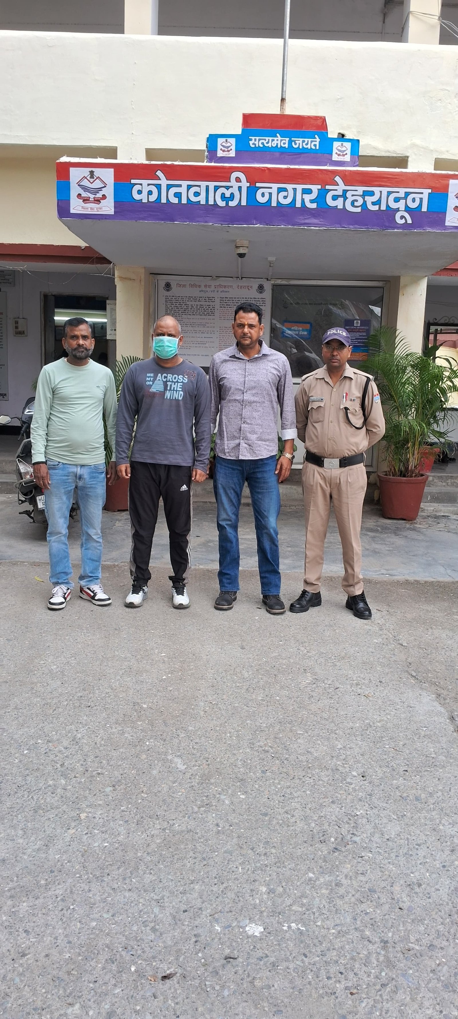 नकल माफिया के खिलाफ धामी सरकार की सख्ती का असर, एसटीएफ की गिरफ्तार में आया गिरोह का सरगना