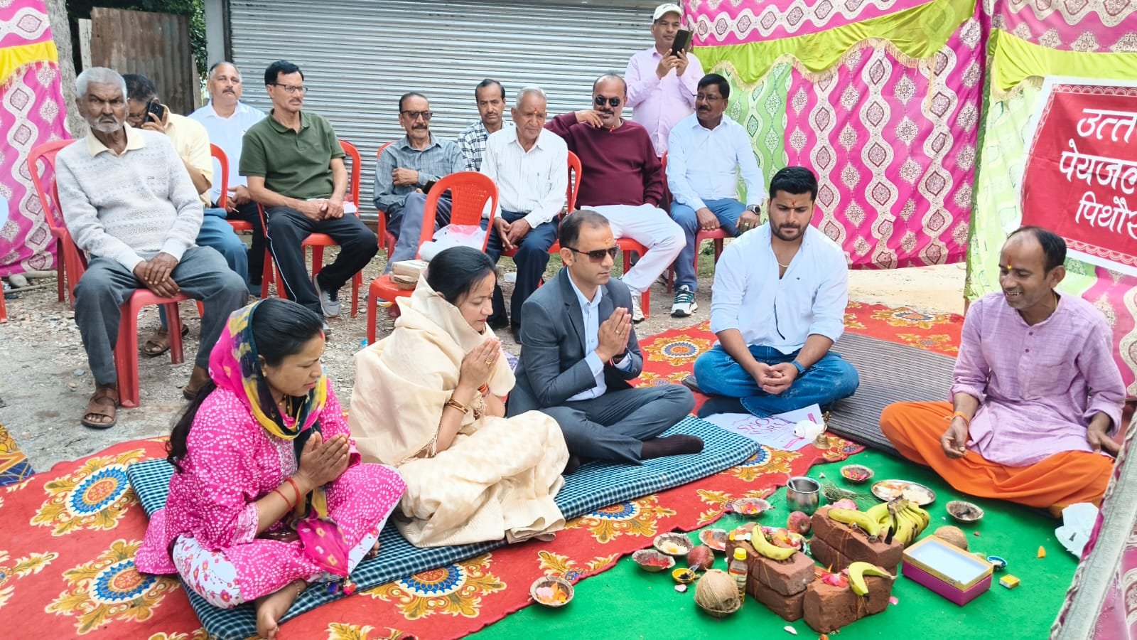 पिथौरागढ़ के कुमौड़ में शुरू हुआ सीवर लाइन का काम