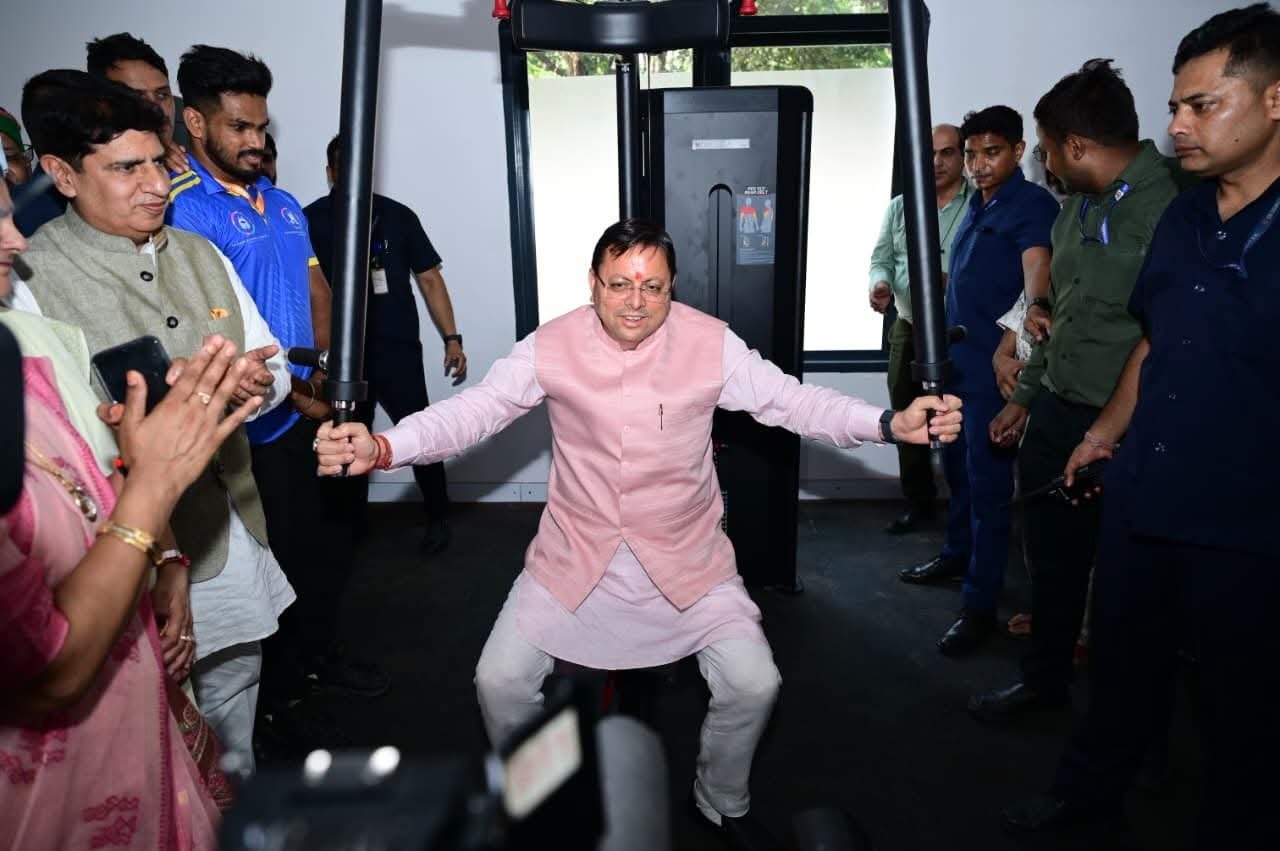 सीएम धामी ने रुड़की में किया स्पोर्ट्स कॉम्प्लेक्स का उद्घाटन
