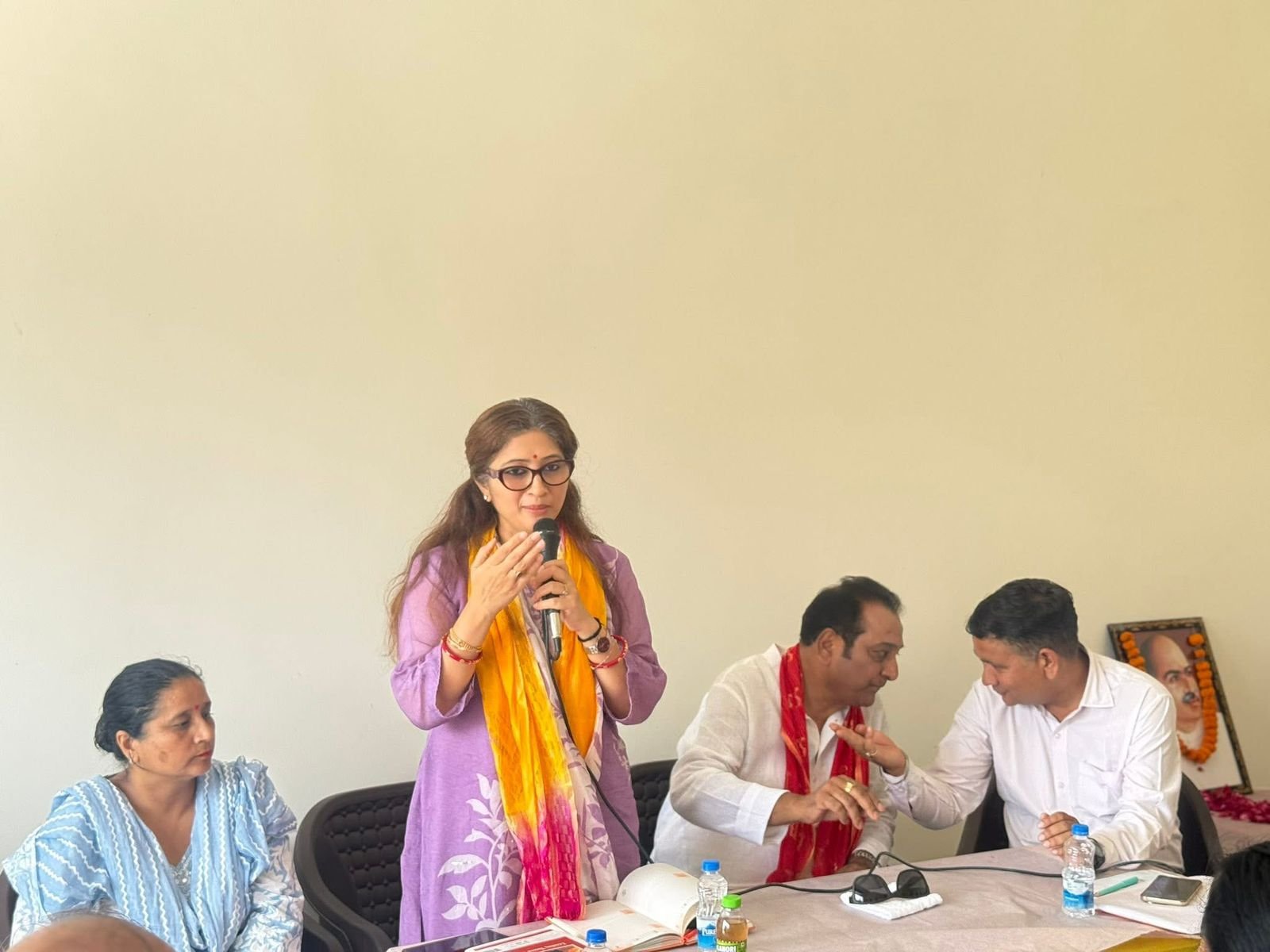 धर्मपुर विधानसभा के शक्ति केंद्रों में बीजेपी की बैठक,  दीप्ति रावत भारद्वाज ने संगठन की मजबूती को लेकर दिए अहम सुझाव