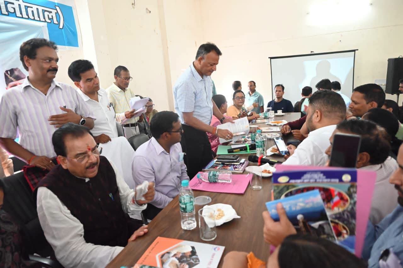 जन जन की सरकार कार्यक्रम के तहत शिविर में सुनीं समस्याएं