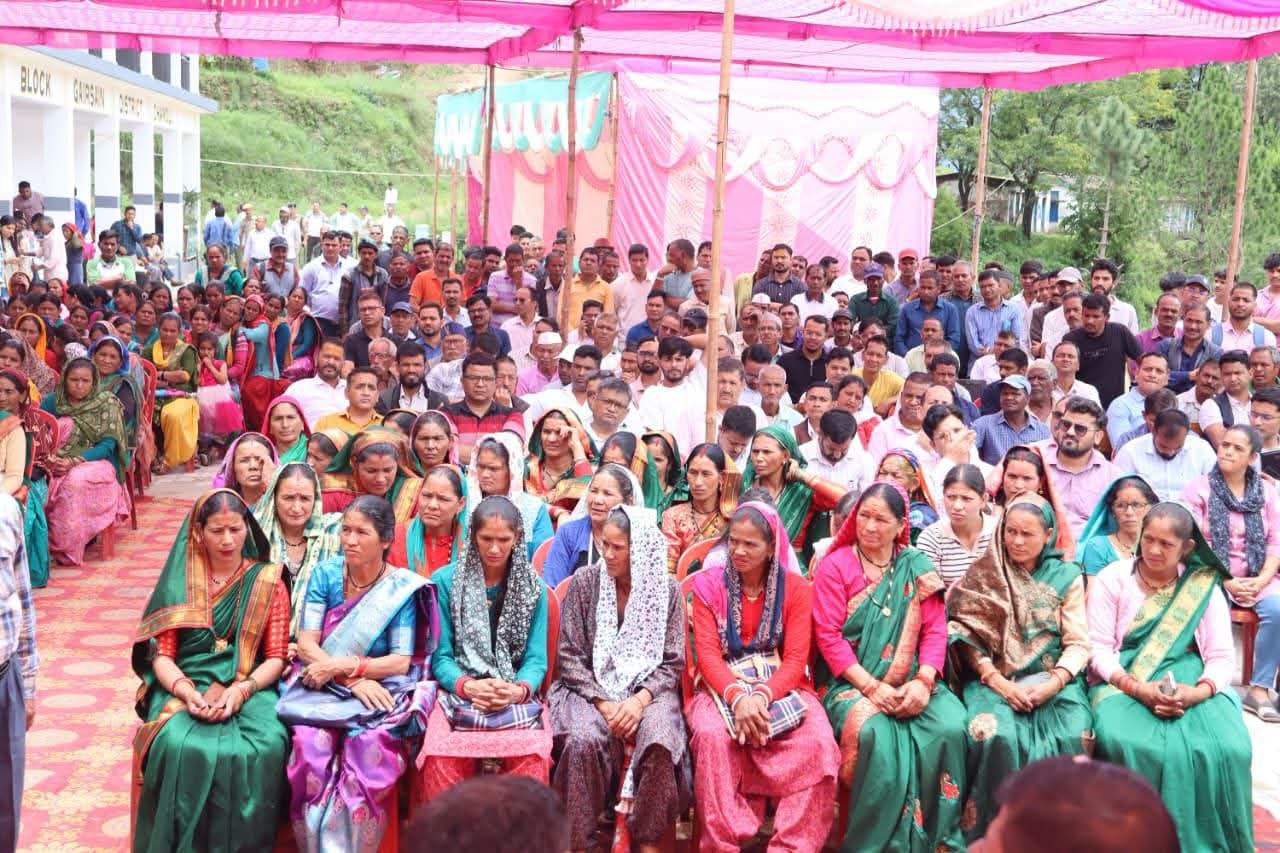 गैरसैंण में लगाया गया बहुउद्देशीय शिविर