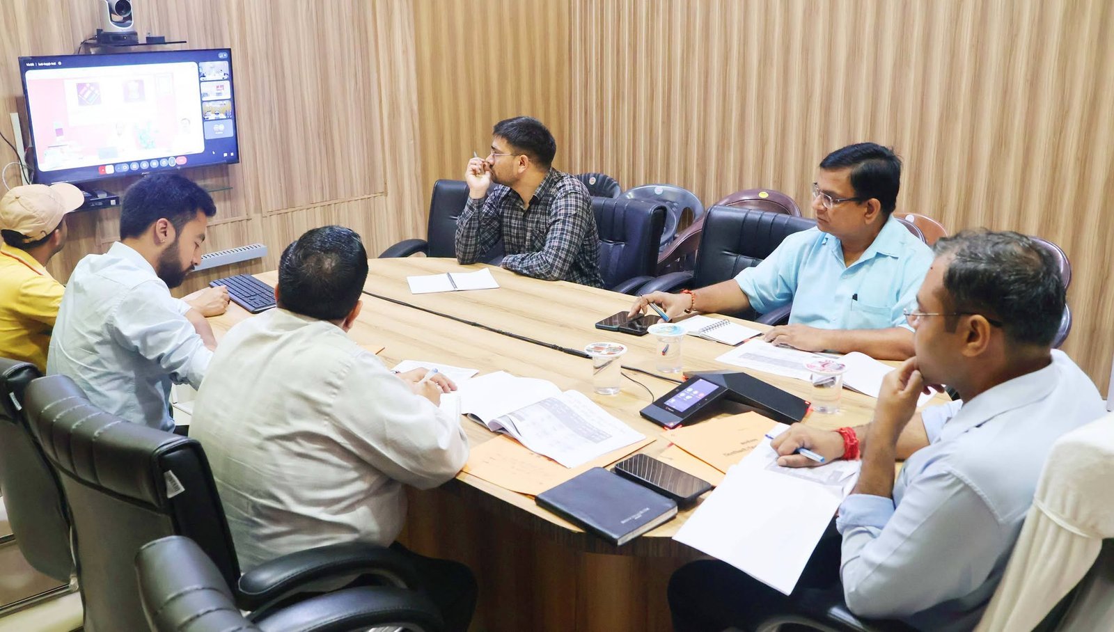 देहरादून मास्टर प्लान 2041 को लेकर दूसरे चरण की जनसुनवाई में भी उमड़ रही भीड़