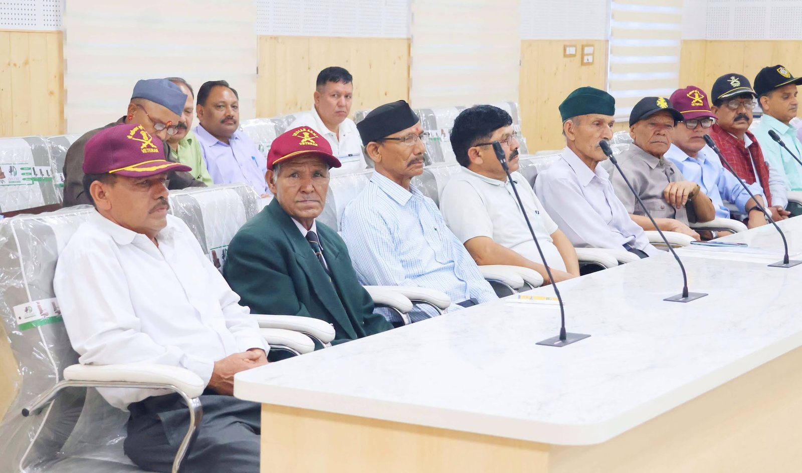 चमोली में हुई जिला सैनिक परिषद की बैठक