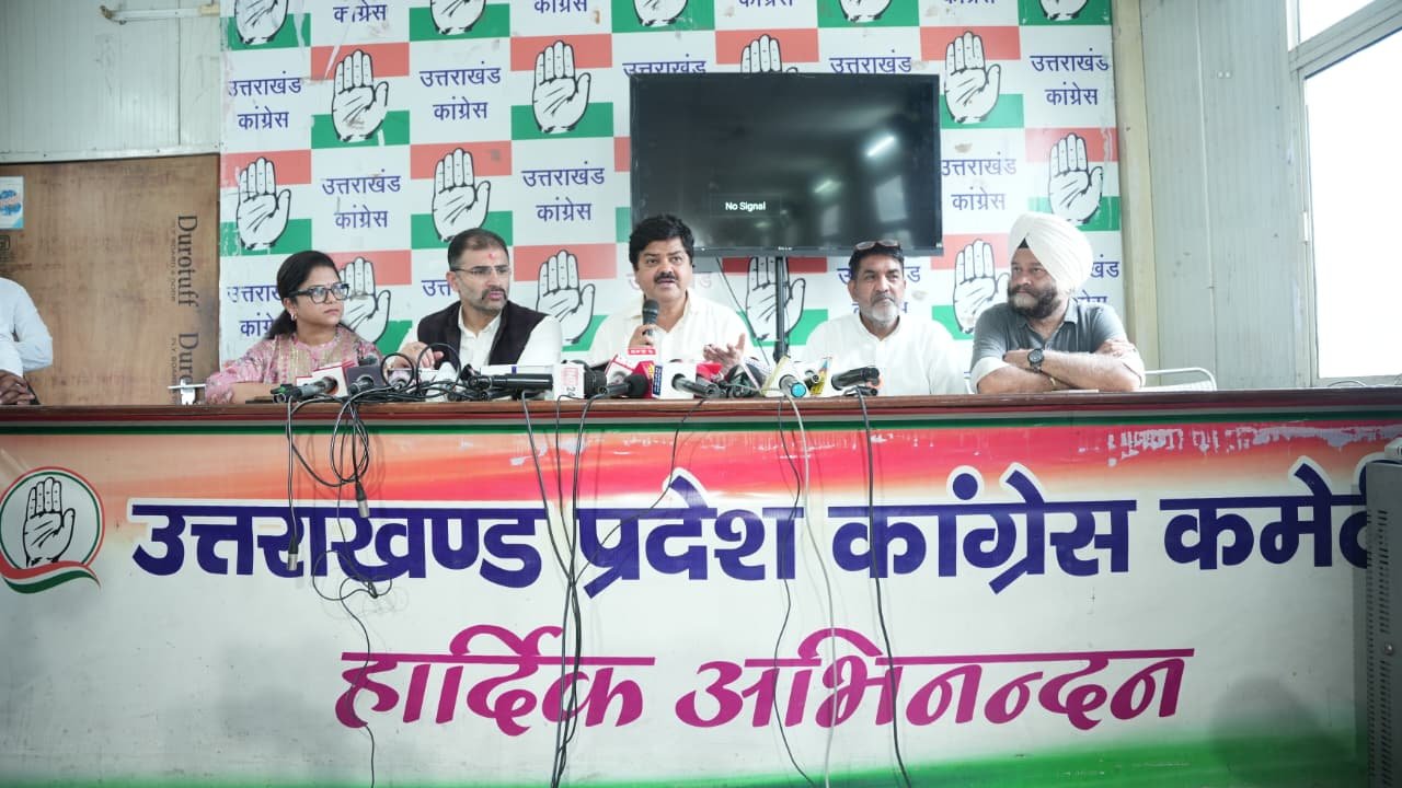 बदरीनाथ चढ़ावा चोरी केस को लेकर कांग्रेस हमलावर, गणेश गोदियाल ने मांगा हेमंत द्विवेदी का इस्तीफा