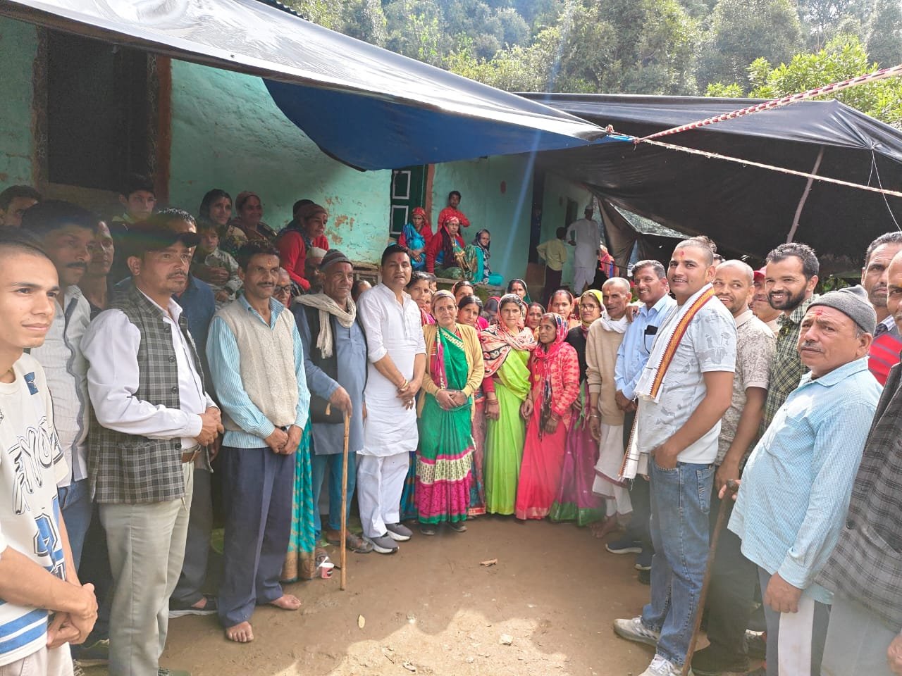 कैबिनेट मंत्री राम सिंह कैड़ा ने ओखलकांडा ब्लॉक के गांवों का किया दौरा, अधिकारियों को दिए सड़कों को लेकर अहम निर्देश