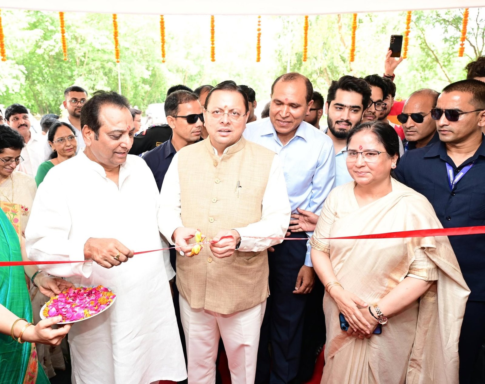 सीएम धामी ने दूध यूनिवर्सिटी में किया युवा संवाद कार्यक्रम