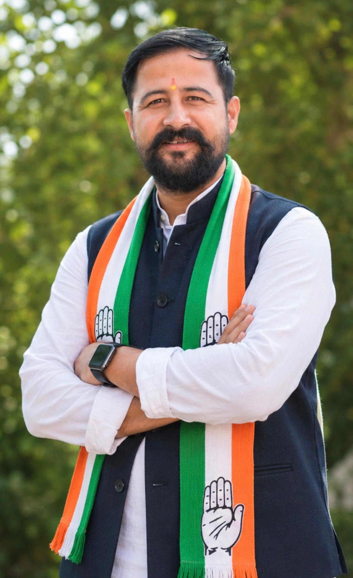 महंगाई के मुद्दे पर बढ़ी तकरार, यूथ कांग्रेस सचिव ऋषेंद्र महर का सरकार पर प्रहार