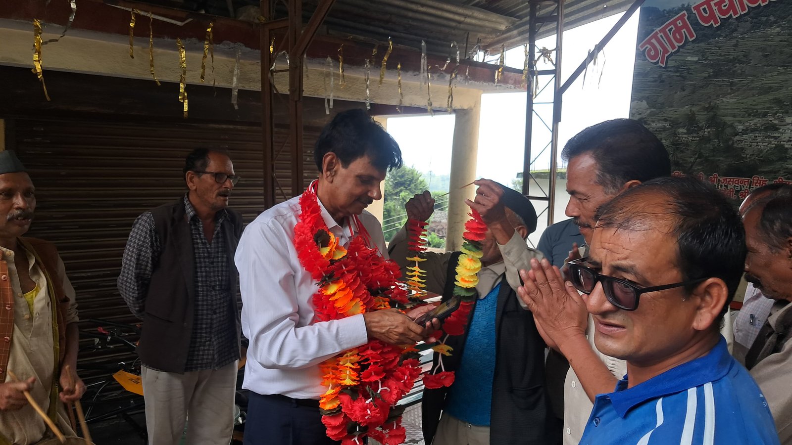 प्रतापनगर सीट से चुनावी तैयारी में जुटे सीनियर बीजेपी लीडर राजेश्वर पैन्यूली, गांव गांव जाकर सुनीं लोगों की समस्याएं