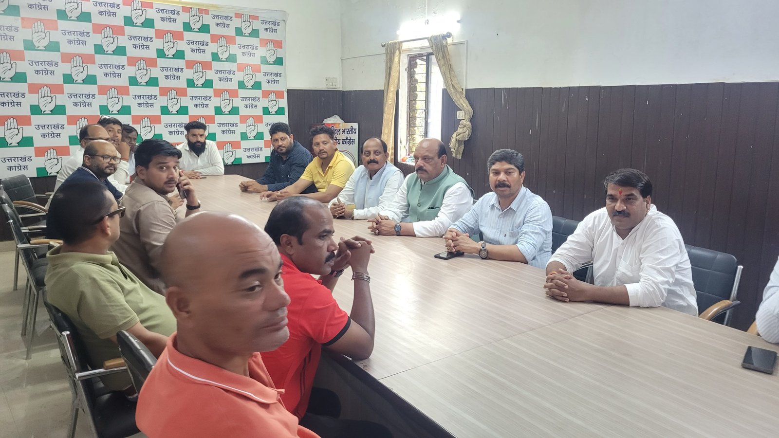 डीएवी पीजी कॉलेज छात्रसंघ चुनाव में सरकारी दबाव का आरोप, कांग्रेस ने लोकतांत्रिक प्रक्रिया पर उठाए सवाल डीएवी पीजी कॉलेज छात्रसंघ चुनाव में सरकारी दबाव का आरोप, कांग्रेस ने लोकतांत्रिक प्रक्रिया पर उठाए सवाल
