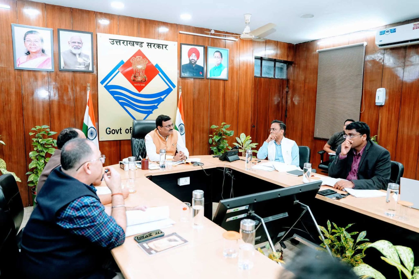 मुख्य सचिव ने की व्यय वित्त समिति की बैठक