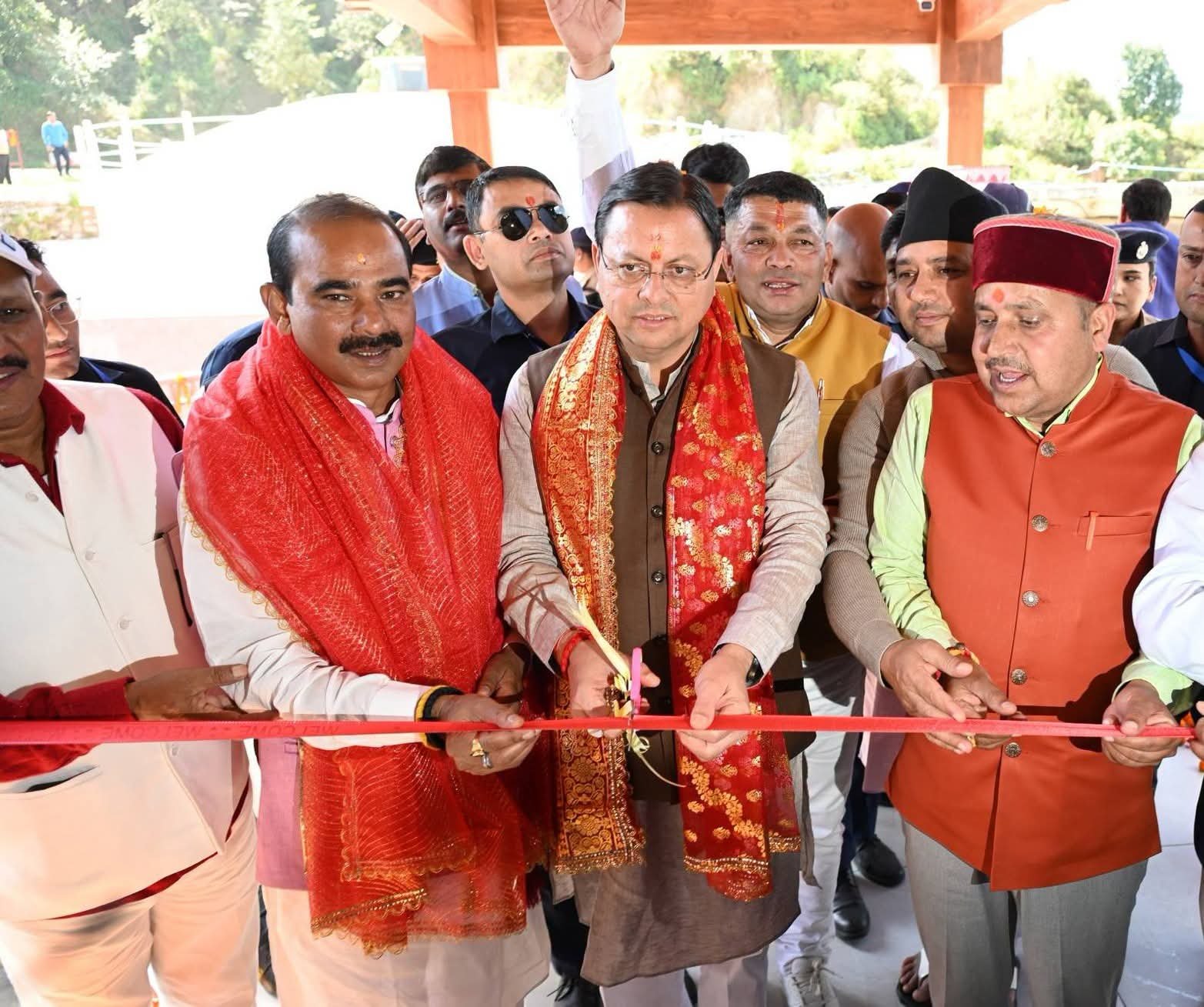 सीएम धामी ने चंपावत में किया सर्किट हाउस का लोकार्पण
