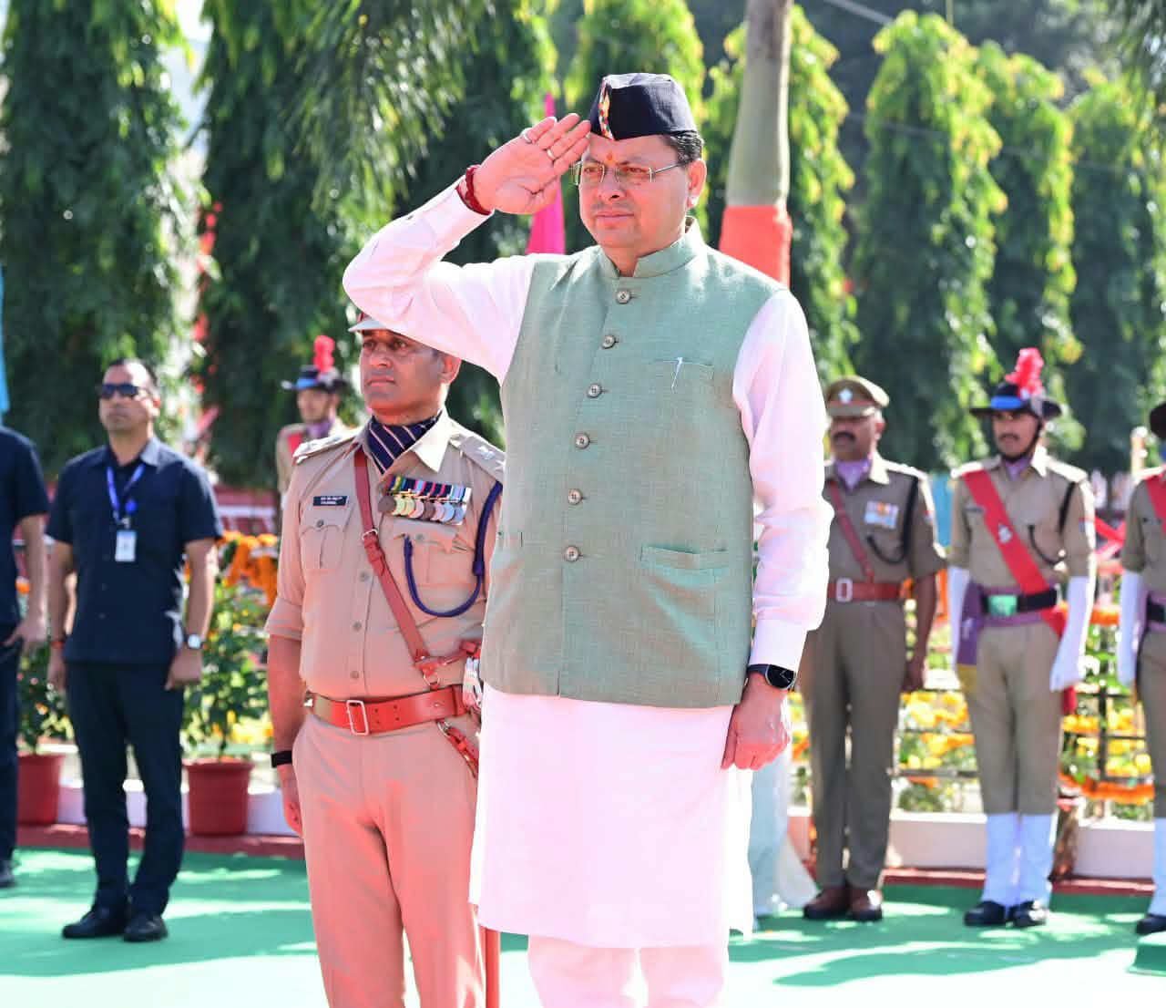 पुलिस स्मृति दिवस पर सीएम धामी ने शहीदों को श्रद्धांजलि दी