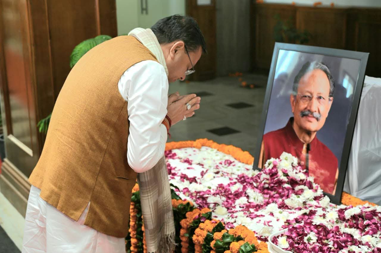 दिवंगत जनरल खंडूरी को सीएम धामी ने भराड़ीसैंण विधानसभा में दी श्रद्धांजलि