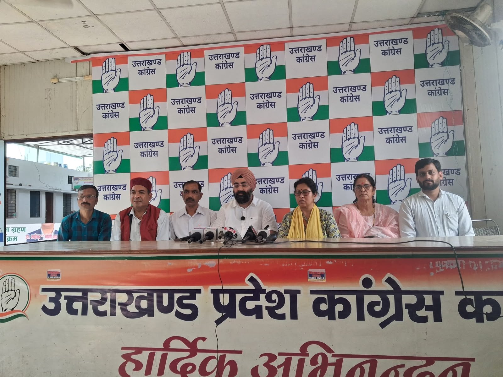 लोकतंत्र बचाओ अभियान को लेकर इंडिया गठबंधन ने उत्तराखंड में भी कसी कमर