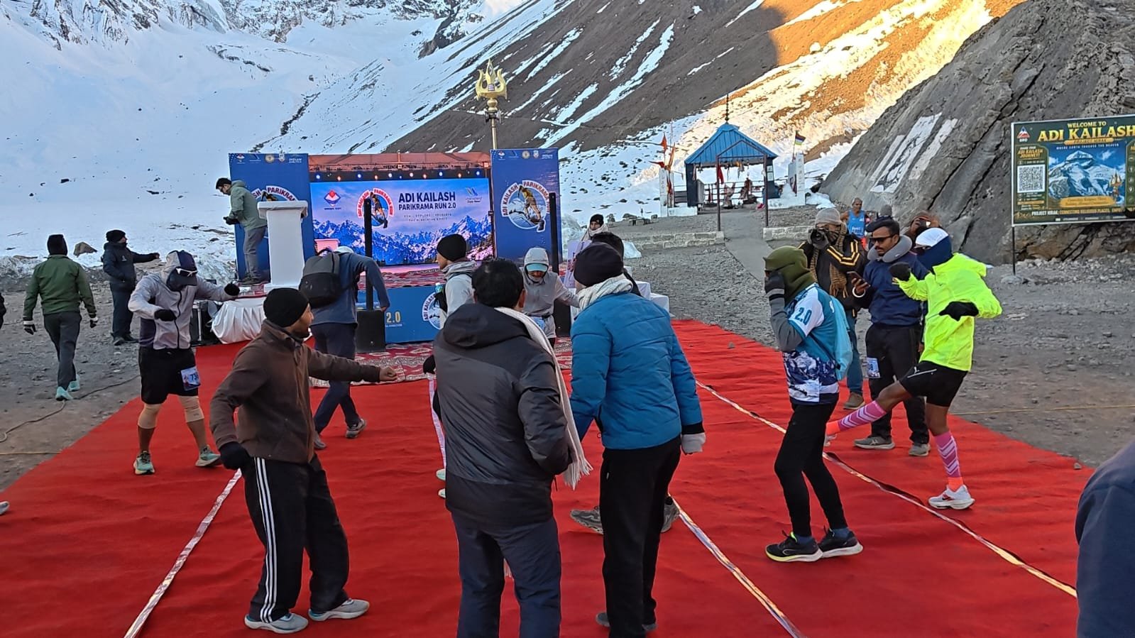 आदि कैलाश परिक्रमा रन-2.0 का भव्य शुभारंभ, 26 राज्यों के 1,100 धावक ले रहे हिस्सा